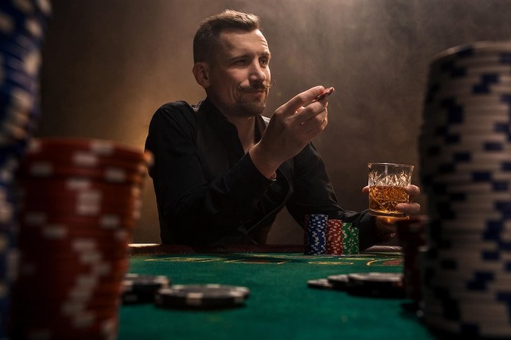 Filipino players enjoying mobile sports betting and gaming on the 2070 platform